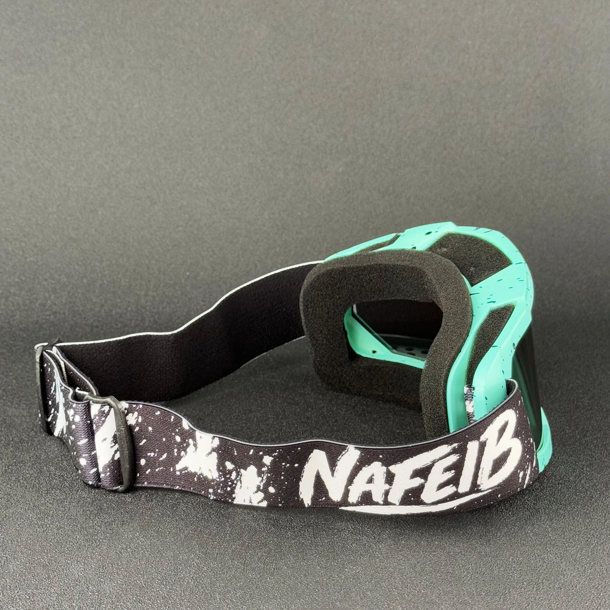 RideNuts Nafeib
