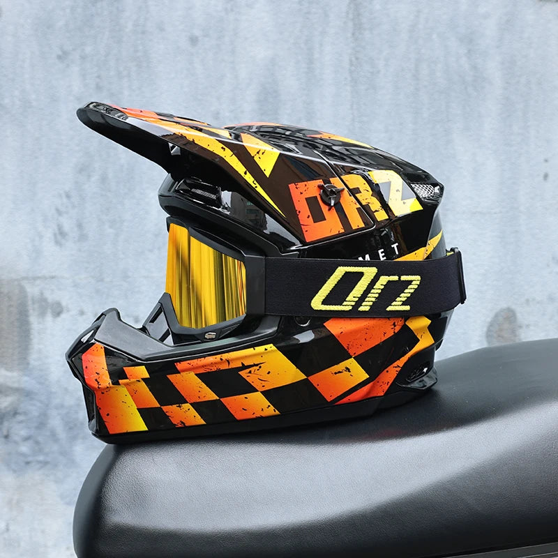 🏁 Casque intégral ORZ Graffiti – Street Rider